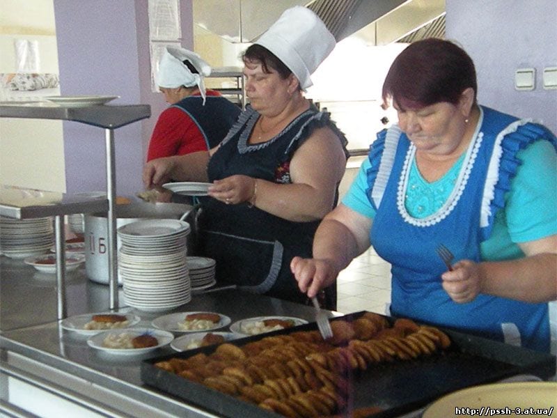 Родители напуганы, дети в больнице: под Днепром в школе неизвестная болезнь. Новости Днепра