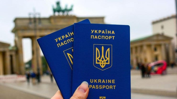 Украина получила безвиз с «горячей» страной. Новости Днепра