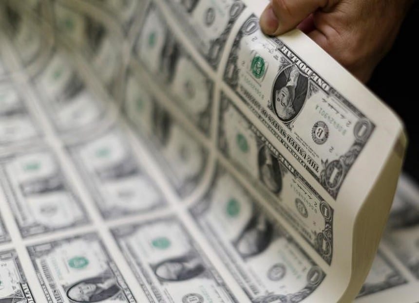Курс доллара в Украине может обвалиться: прогнозы мировых аналитиков. Новости Днепра