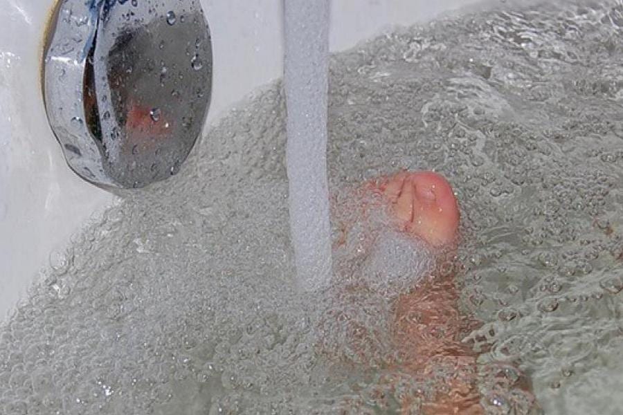 Захлебнулся в ванной: врачи едва спасли годовалого ребенка Новости Днепра