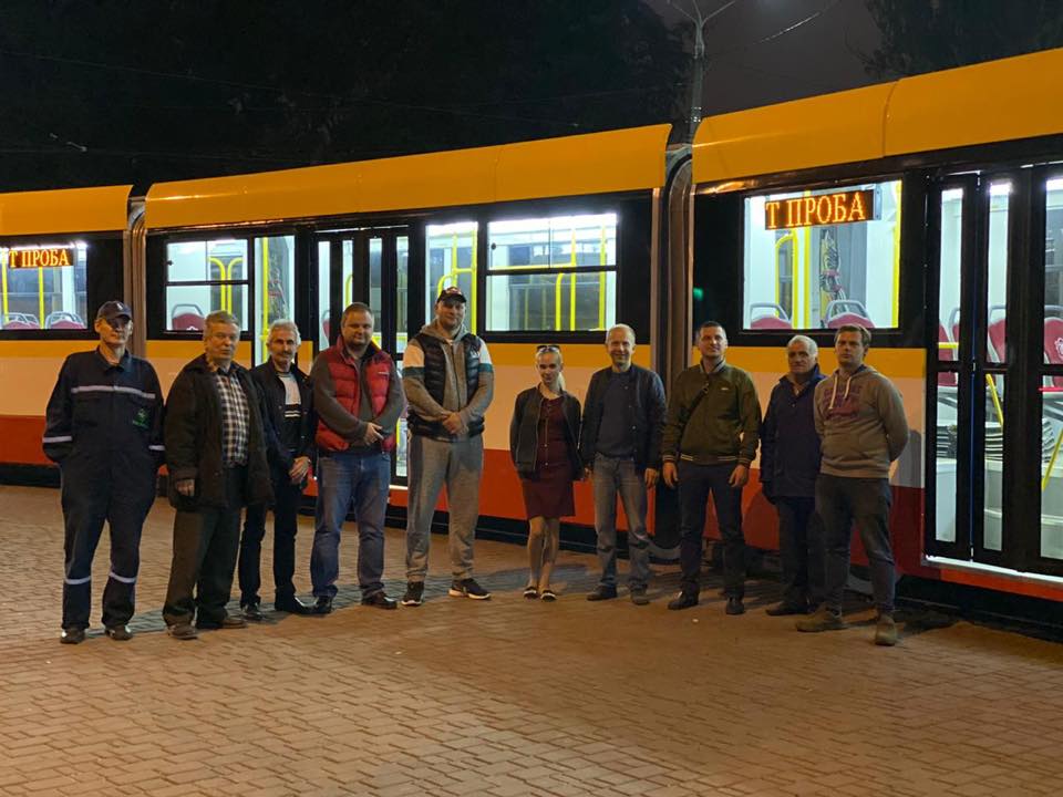 В Одессе проходит испытания трамвай-великан (Фото). Новости Днепра