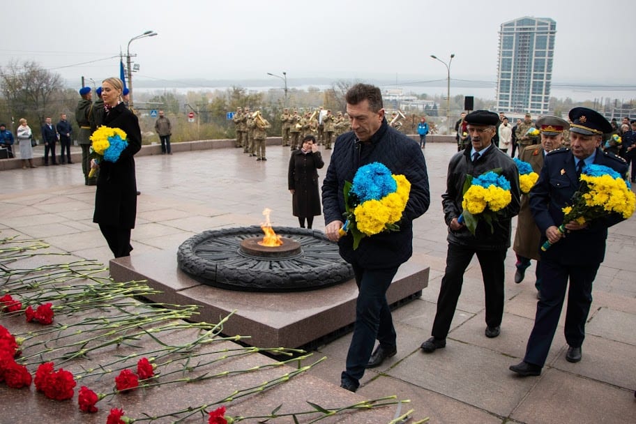 Днепр отмечает 75-ю годовщину освобождения Украины от фашистских захватчиков. Наше місто