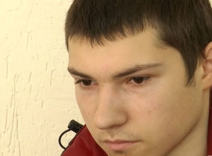 Зарезал семью соседей: юный убийца из Павлограда до конца жизни будет сидеть в тюрьме. Новости Днепра