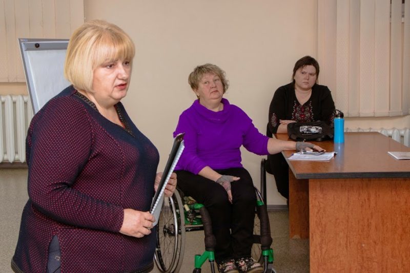 Як електротранспорт у Дніпрі пристосований для людей з інвалідністю