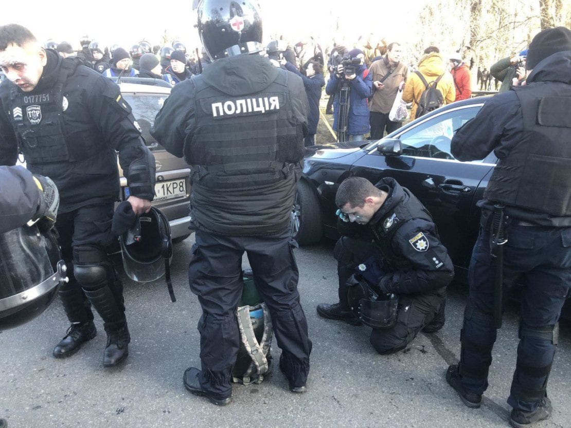 Под Верховной Радой проходит несколько "новогодних" митингов