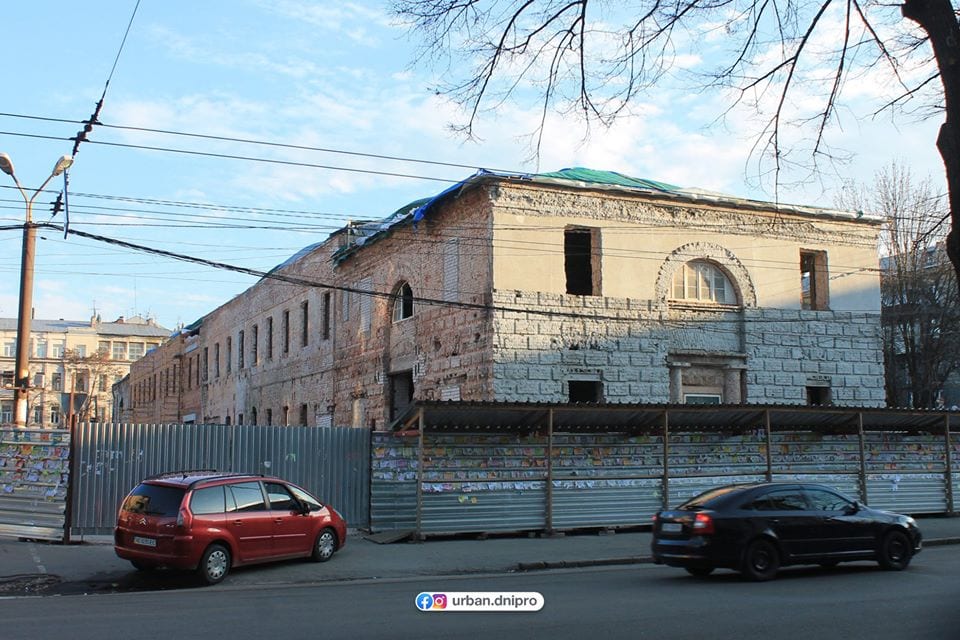 Как сейчас выглядит здание Екатеринославской суконной фабрики 