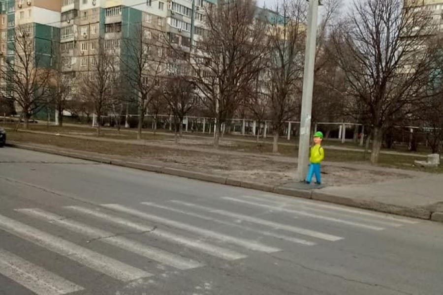 Желтые человечки добрались до Днепра (Фото) Новости Днепра