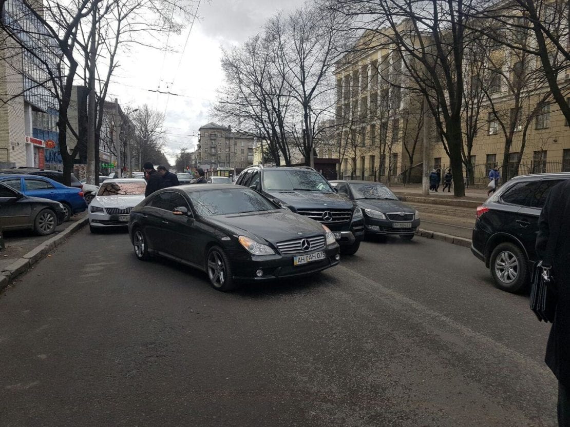 ДТП Днепр: на пр. Гагарина произошло элитное ДТП. Новости Днепра