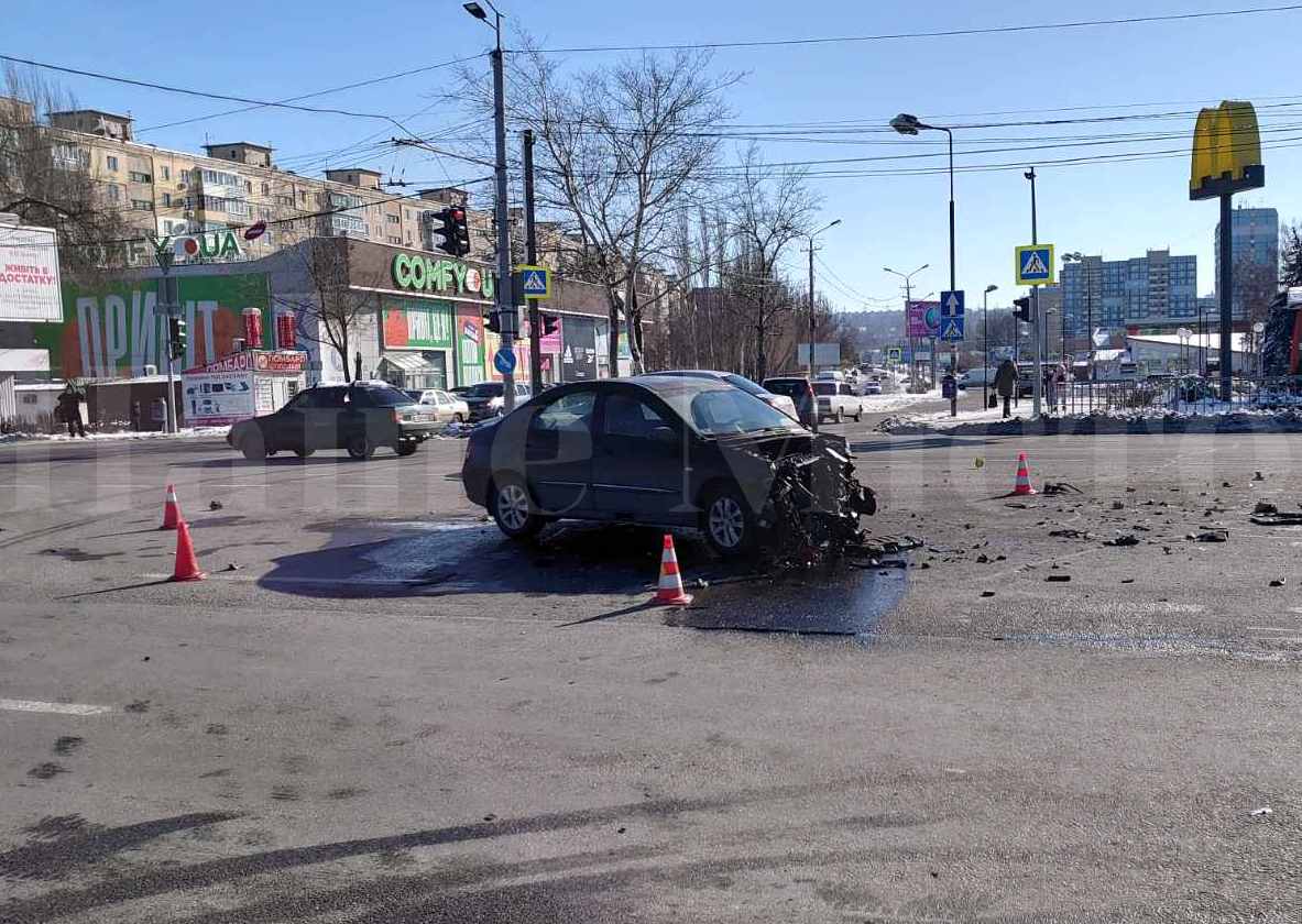 ДТП Днепр: жесткая авария на Набережной Заводской