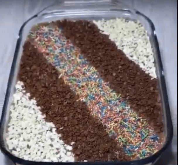 Торт без выпечки за 15 минут: очень простой рецепт (Видео)