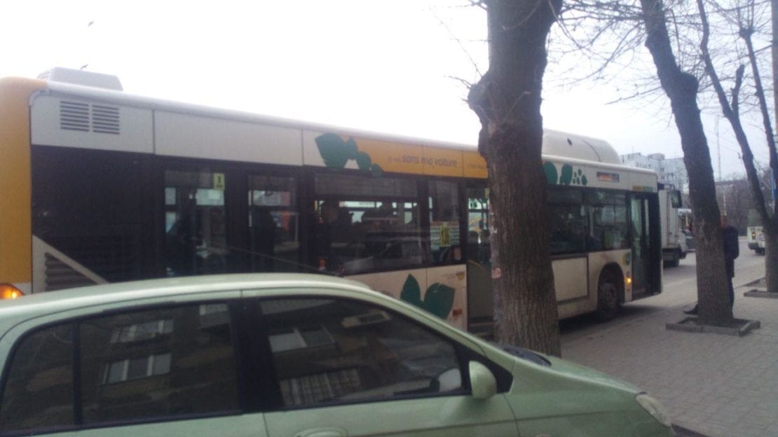 136 маршрут Днепр: автобус повышенной вместимости (Фото, видео)