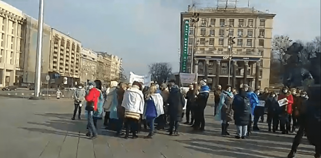 Установите убийственную реформу: на Майдане акция протеста медицинских работников