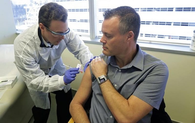 Вакцина от коронавируса: ученые начали тестировать на людях