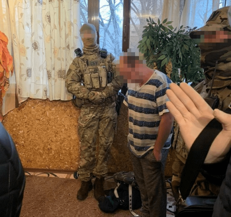 Под Днепром задержали крупных наркоторговцев (Фото)