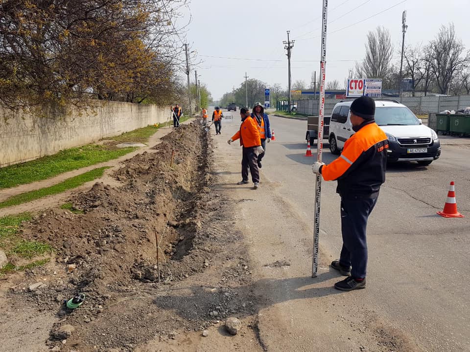 В Днепре проводят масштабный ремонт дорог на ж/м Игрень