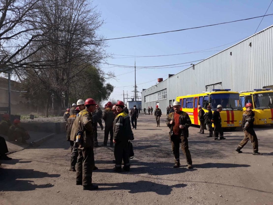 Под Днепром около двух часов тушили пожар на шахте. Новости Днепра