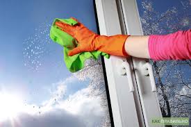 Чистые стекла: как вымыть окна, не оставив разводов