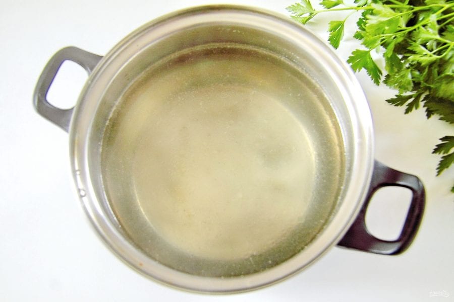 Куриный суп с плавленным сыром: простой рецепт обеда (Фото)