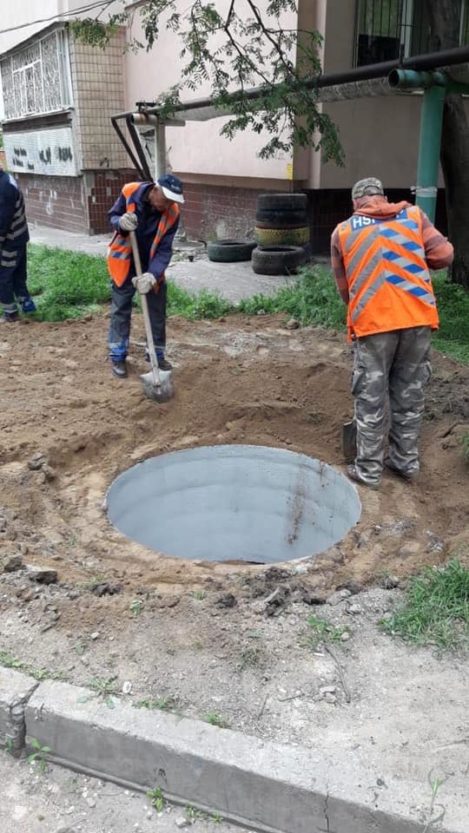 В Днепре на Тополе бурят скважины. Новости Днепра