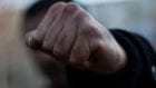 В центра Днепра два десятка агрессивных молодчиков напали на полицейских (Видео)