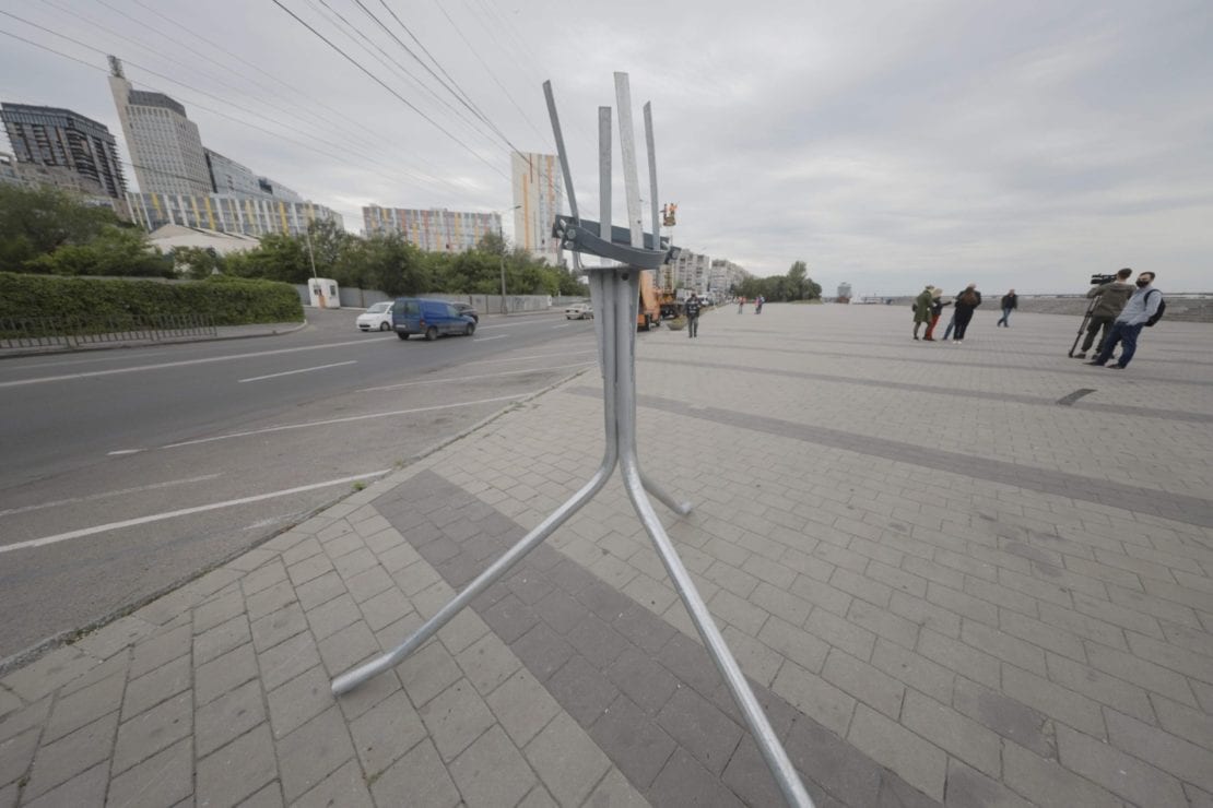  На Січеславській Набережній у Дніпрі розпочали модернізацію вуличного освітлення