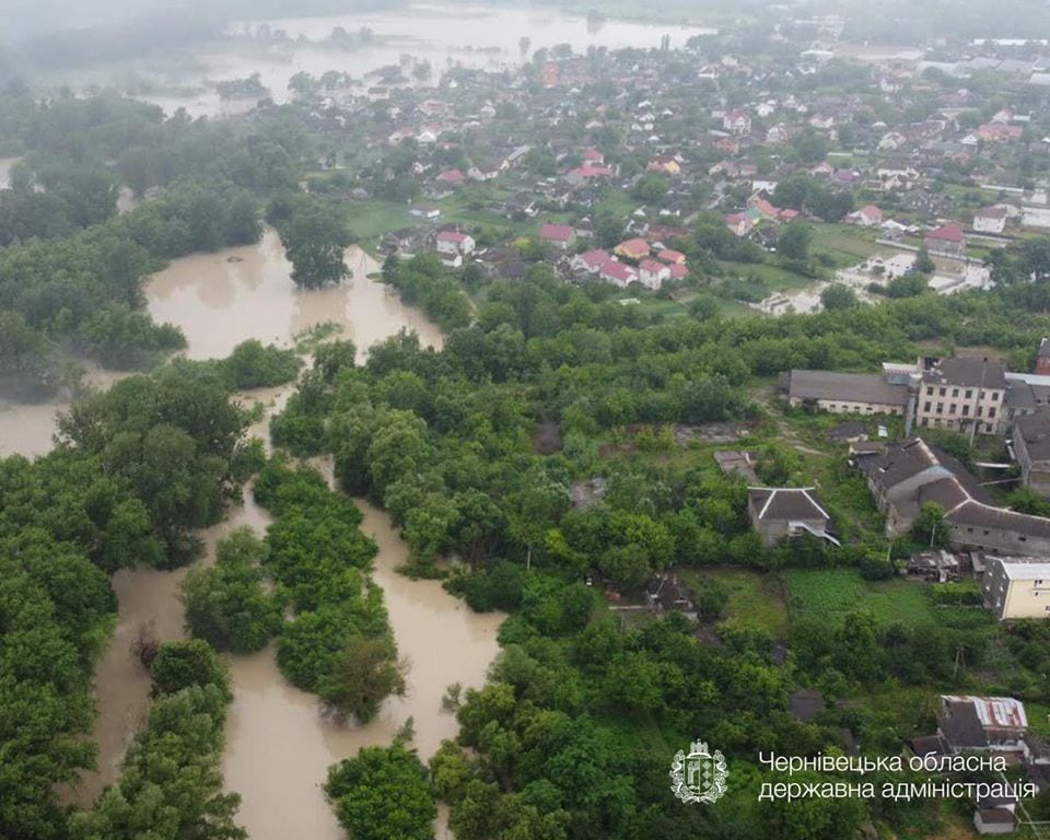 В Украине наводнение: затопило Закарпатье