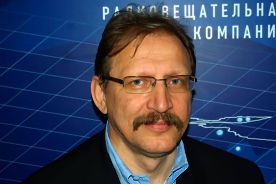 Российский бизнесмен давит на днепровских журналистов: подробности