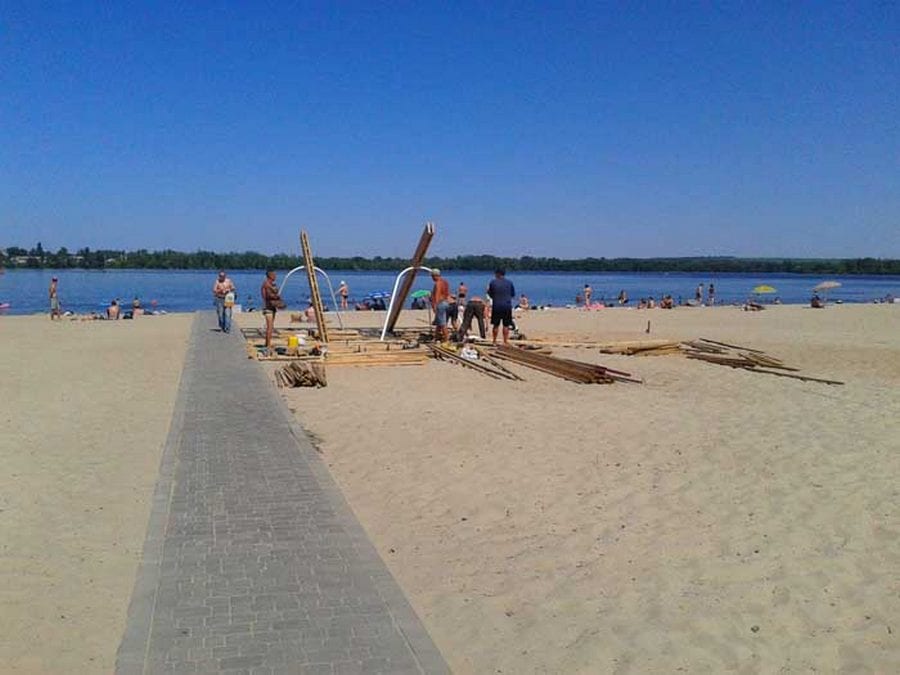 Кому нельзя посещать пляжи и купаться в водоемах. Новости Днепра