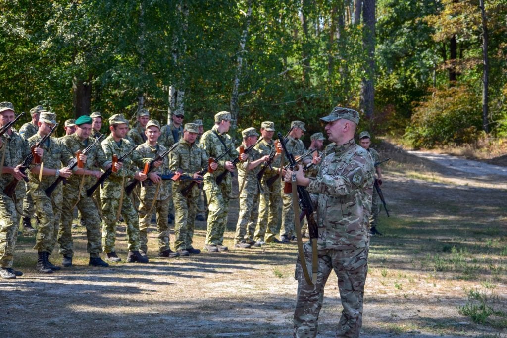 Зеленский предлагает для призывников и резервистов новые правила