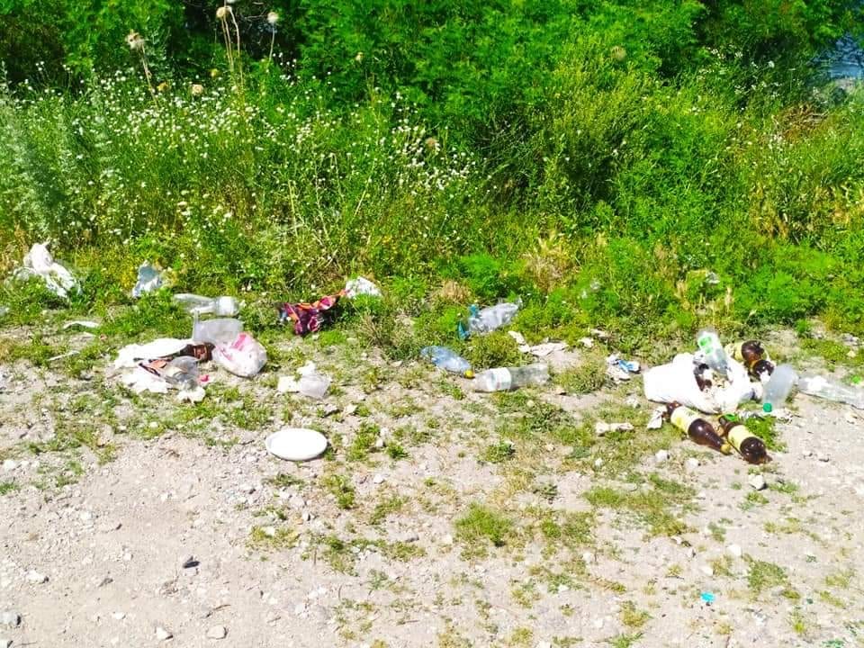 Горы мусора: в Днепре уничтожают карьер в Старых Кодаках