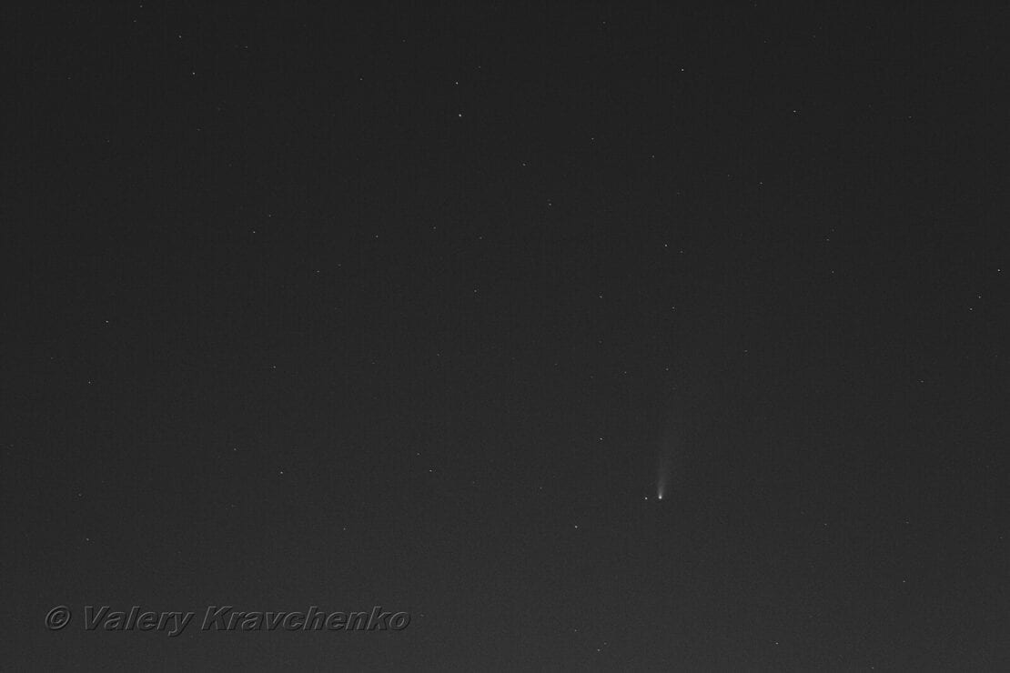 Как выглядит комета Neowise в небе над Днепром: уникальные фото