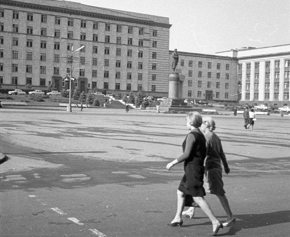 Фотопрогулка в прошлое: как выглядел центр Днепра 50 лет назад