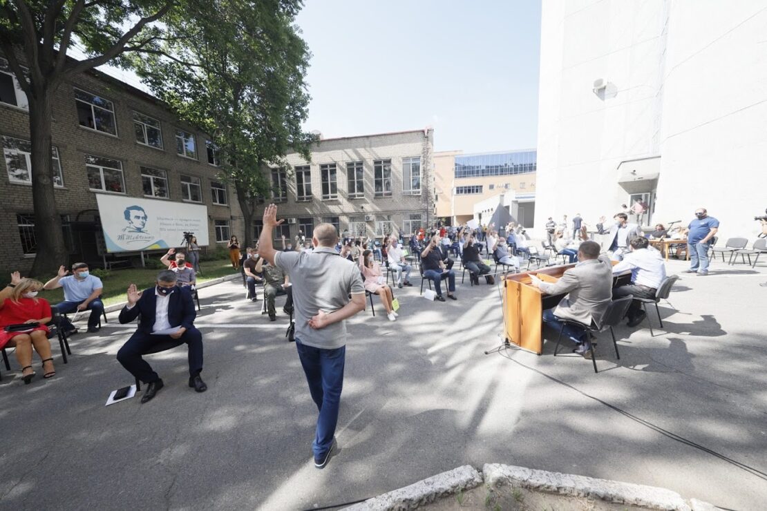 В Днепра в горсовете появилась фракция «Пропозиції»: какие депутаты вошли