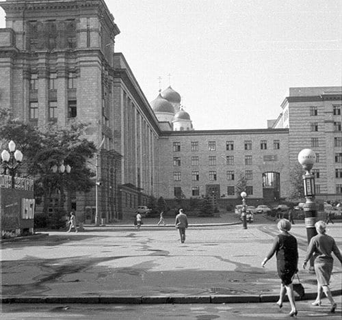 Фотопрогулка в прошлое: как выглядел центр Днепра 50 лет назад