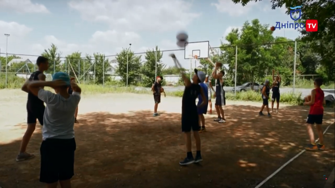 Как проходят сборы юных баскетболистов Днепра (Видео)