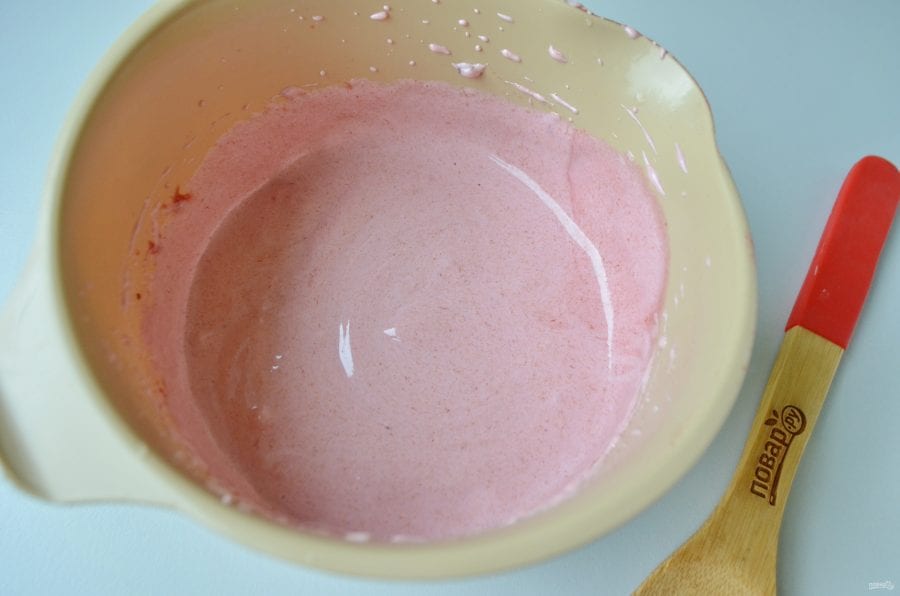 Рецепт домашнего зефира из слив: буквально тает во рту (Фото)