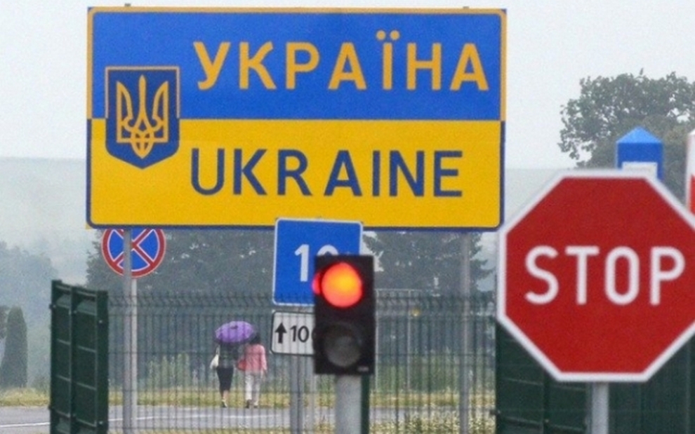 Украина до конца сентября закрывает границы для иностранцев