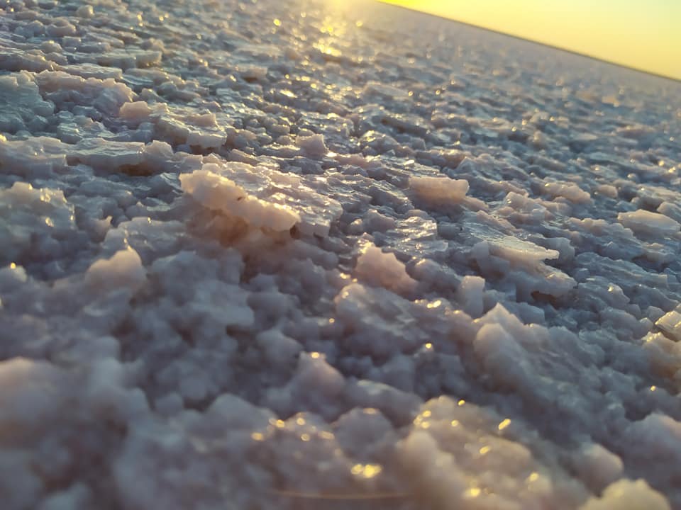 Розовое озеро на Азовском море: невероятный закат