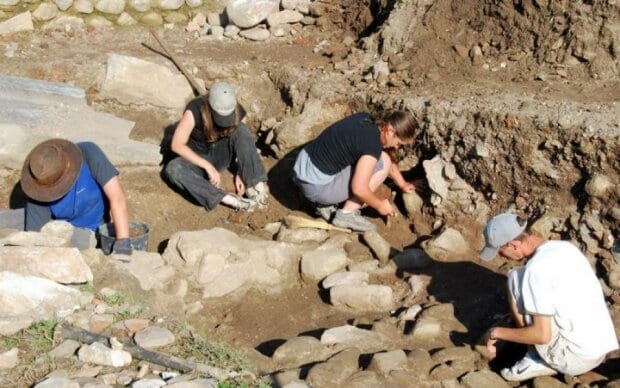 15 августа, День археолога: история, традиции и значение праздника