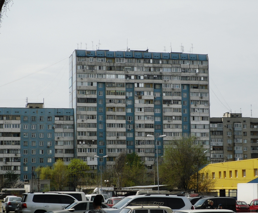 В Днепре на ж/м Покровский стартовал масштабный ремонт