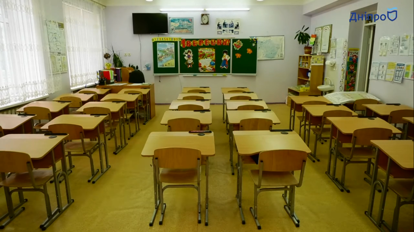 Как областная власть контролирует подготовку школ к обучению