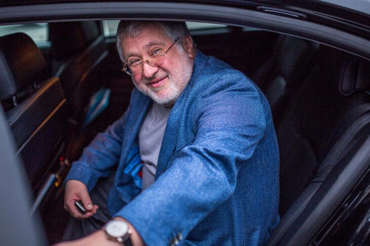 За украденные Коломойским миллиарды пришлось заплатить каждому гражданину Украины: иск Минюста США