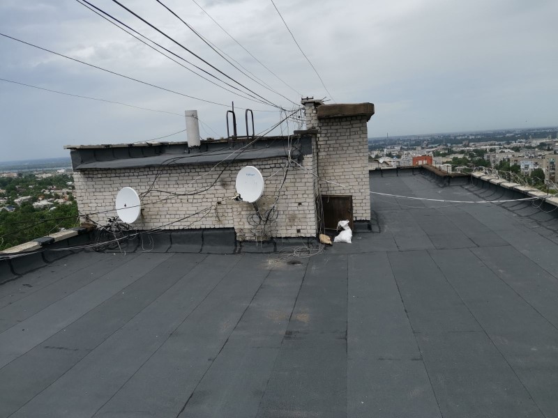 Тепло и уют – в любое время года: крыши днепровских домов готовят к холодам 