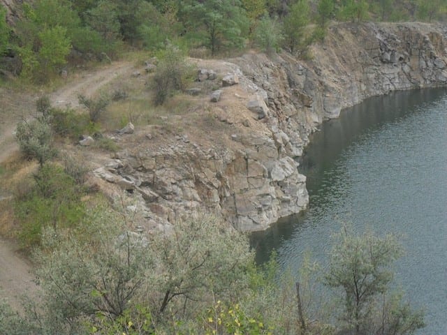 Загадки мистического карьера в Таромском (Фото). Новости Днепра