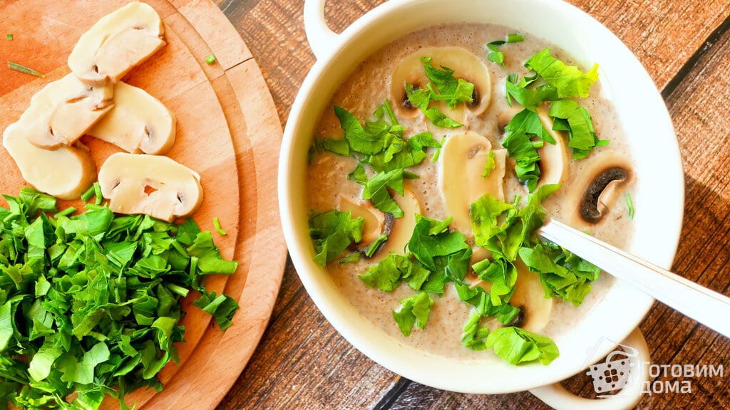 Грибной суп с шампиньонами за 10 минут: быстрый вариант любимого блюда (Фото)