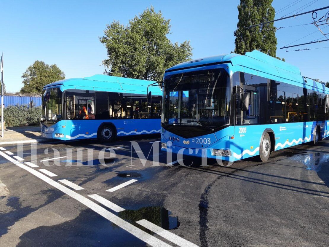 В Днепре запустили электробусы на ж/м Приднепровск (Фото)
