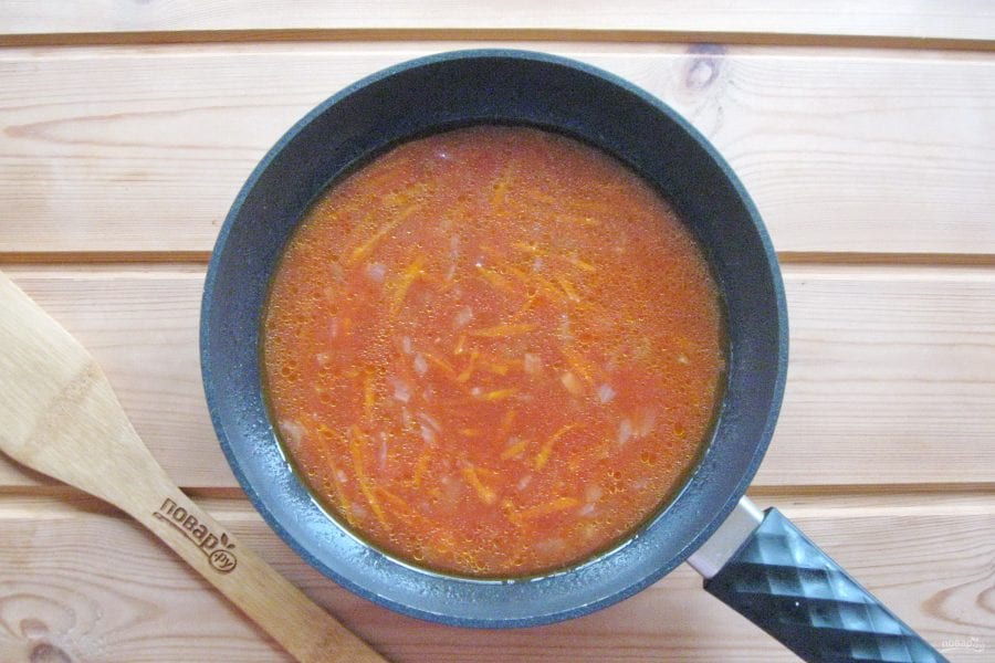 Куриные тефтели в томатном соусе: понравится взрослым и детям (Фото)