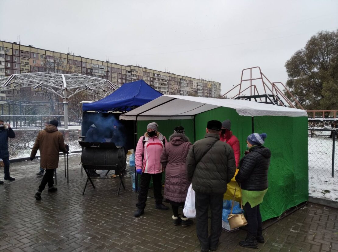 В Днепре во всех районах открылись ярмарки выходного дня (Фото)