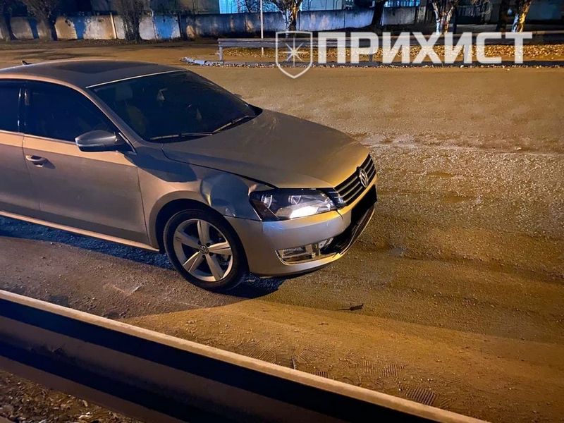 Под Днепром парень прыгнул под автомобиль – новости Днепра