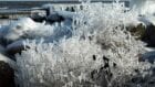 Ледяное королевство: невероятное явление природы на Каховском водохранилище (Фото)